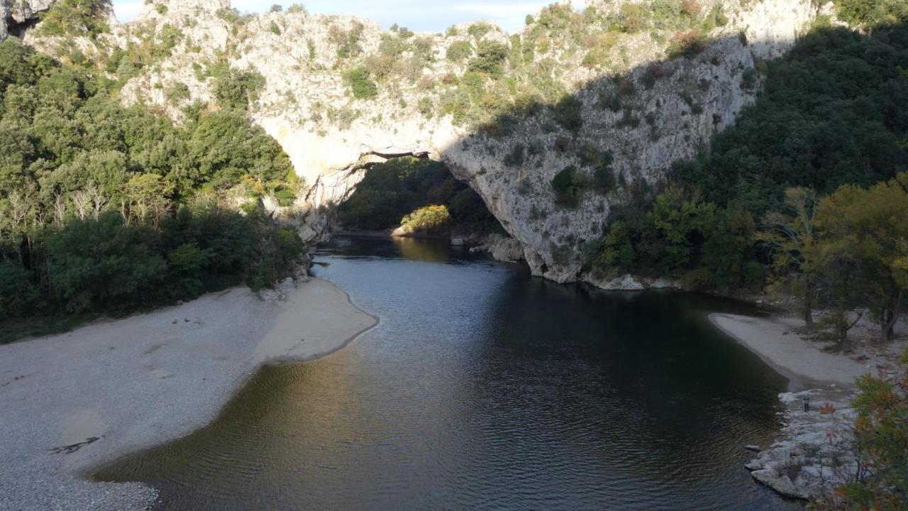 Gites Du Combeau Saint-Maurice-dʼIbie Buitenkant foto