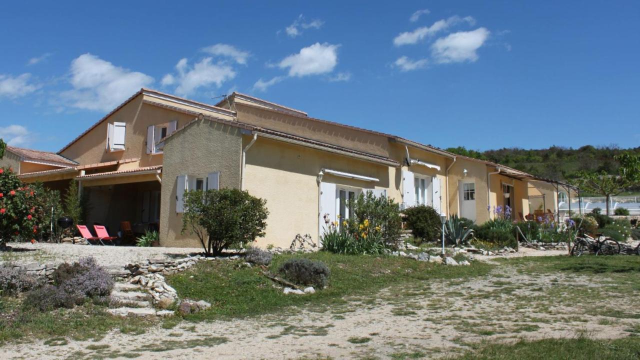 Gites Du Combeau Saint-Maurice-dʼIbie Buitenkant foto